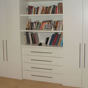 ארונות פתיחה