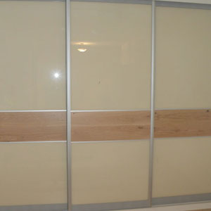 ארונות הזזה